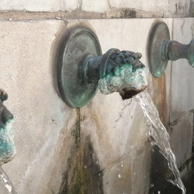 fontaine chaude